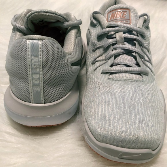 Nike Flex Supreme TR 6 Women's running shoes - Picture 3 of 3